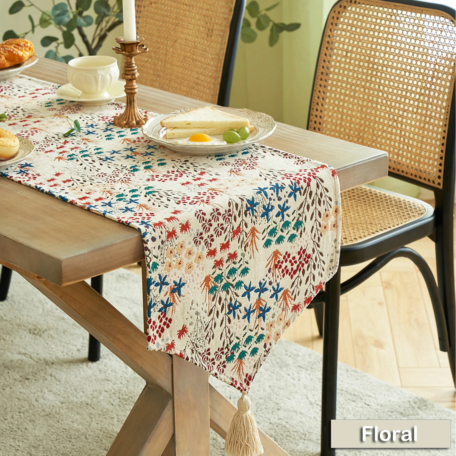Runner da tavola in cotone e lino, con nappe fatte a mano, per