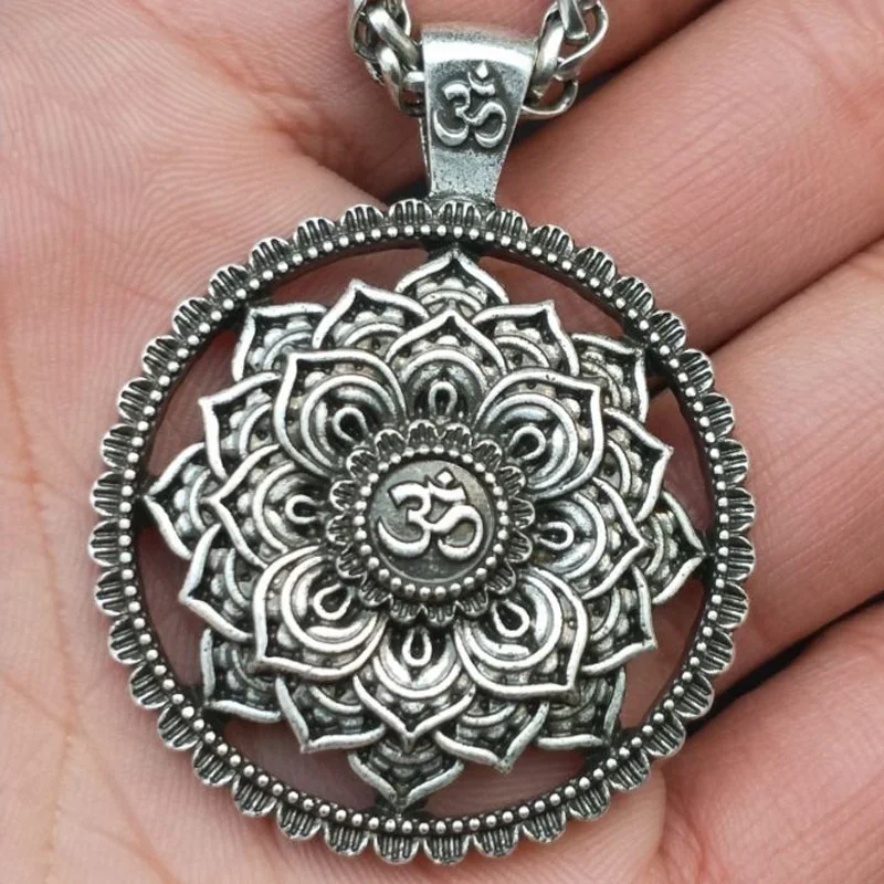 Classic Vintage Hindu Zen Yoga Metal Mandala Pendant Necklace Religious Style Prayer Amulet Accessory Gift for Men and Women