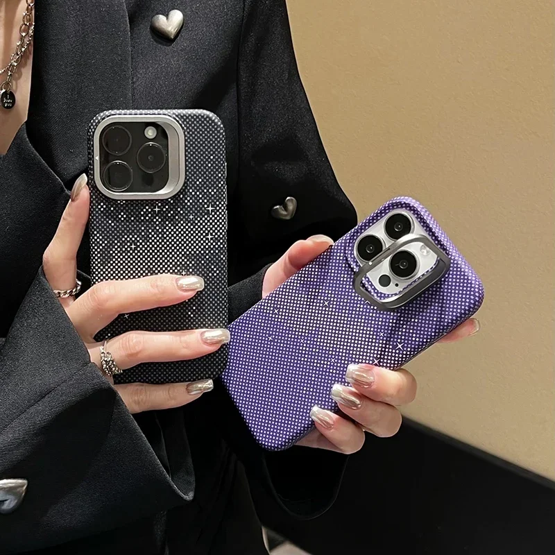 Magnetic Charging Phone Case with Alloy Lens Holder - Carbon Fiber Pattern, Drop Resistant Design