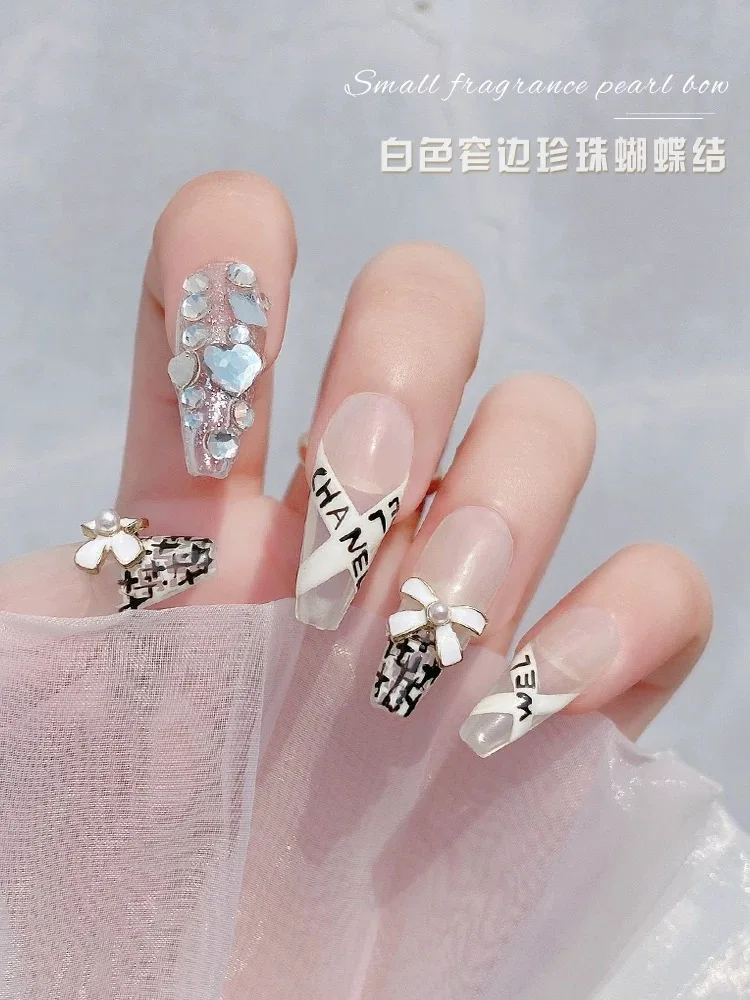 8 PCS New 3D Bows Nail Art Rhinestones Full Diamond Bows Charms Nail Art  Decoration in 2 Sizes, Super Flash Bow Rhinestones For Nail Art