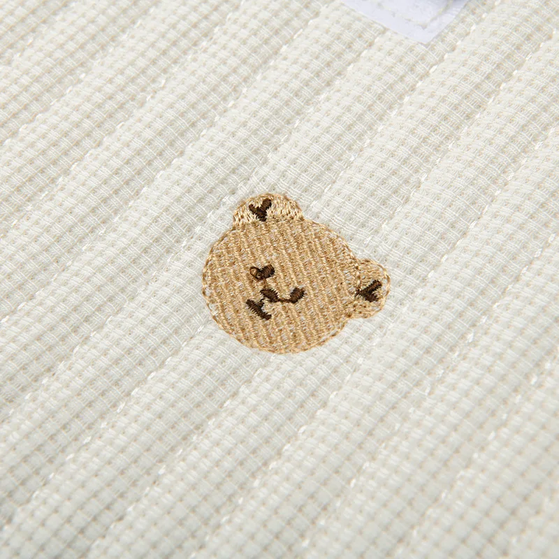 Portable Newborn Changing Pad Cover Ins Korean Cute Floral Bear Infant Diaper Changing Mat Foldable Waterproof Wipes Container