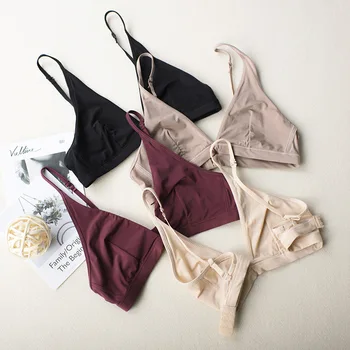 Bralette sexy Reggiseno con scollo a V nero Coppa a triangolo Top Reggiseni senza fili Reggiseno sfoderato Lingerie morbida Biancheria intima sottile per le donne 1