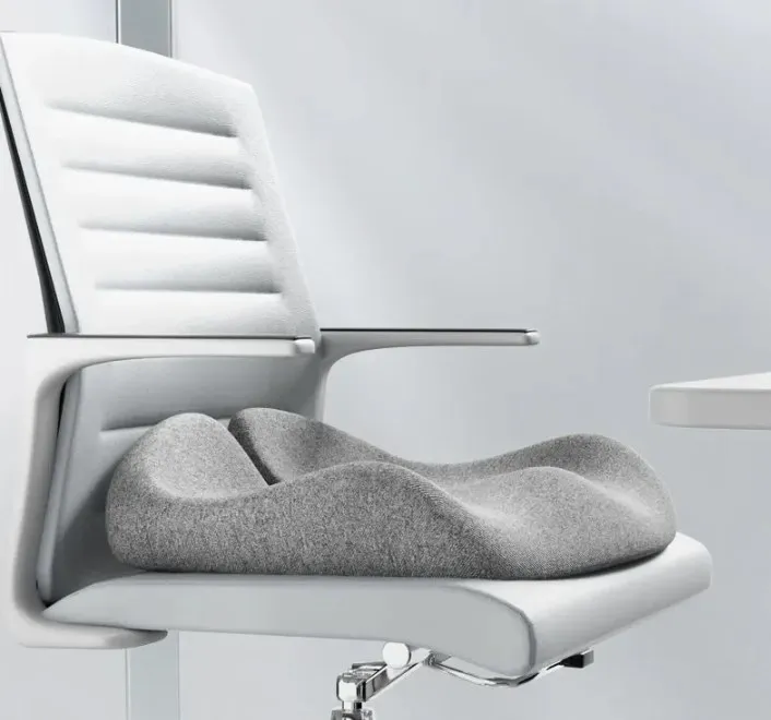 כרית זיכרון אורתופדית לא מחליקה לכיסא משרדי או לרכב עם נוחות להקלה מכאבי גב סיאטיקה בזנב