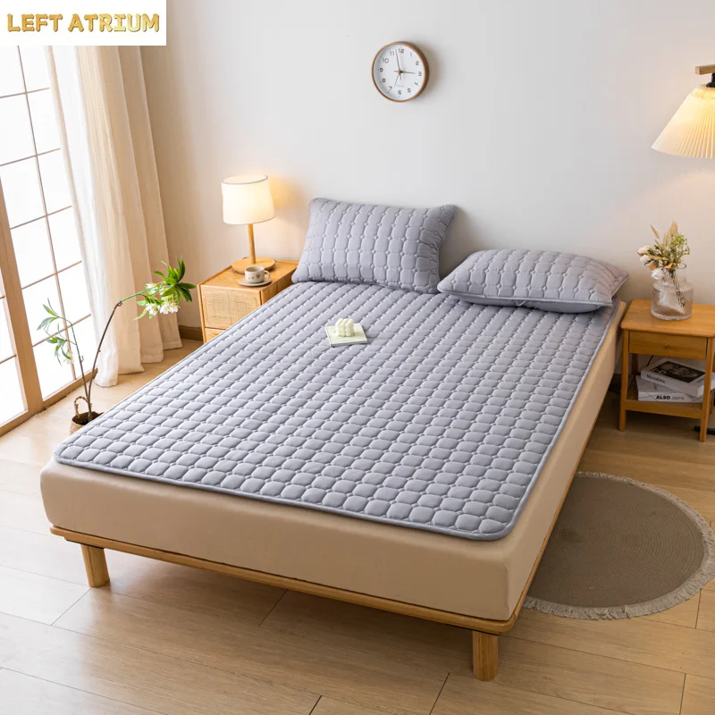 1pc 누빔 두꺼운 매트리스 토퍼 방수 매트리스 패드 커버 올 시즌 탄성 코너 스트랩은 최대 30cm 침대에 적합합니다.