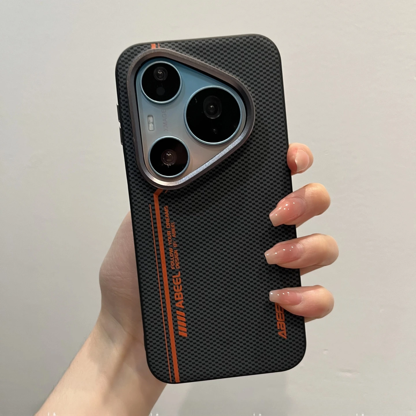 Luxury Magnetic Metal Lens Frame Anti-Fall Cover