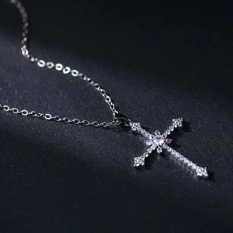1 peça colar de ouro branco feminino vento frio cheio de diamantes estrela manga brilhante cruz pingente joias_voghion.com