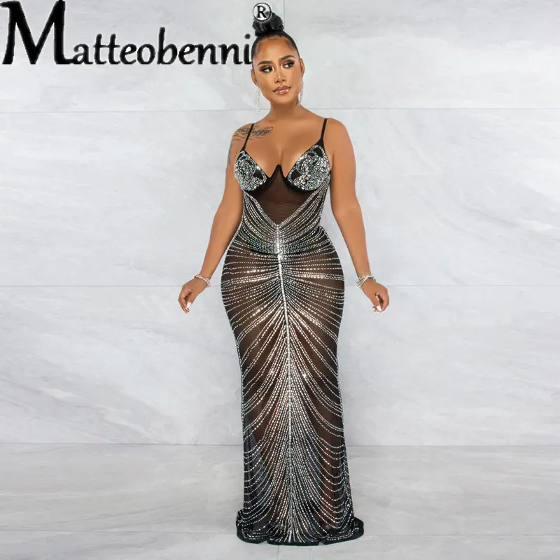 

Novelty Chic Design Dress Solid Diamond Spaghetti Strap Sexy Night Party Maxi Dress Vestidos Women Perspective Long Dress
