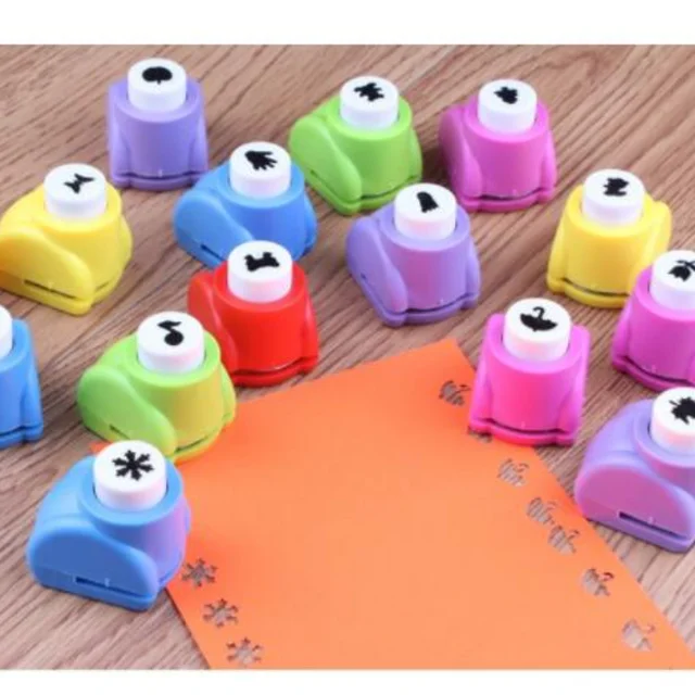 1pcs Kids toys Stamps Handmade Materials Small Embossing Device Children Card Production Flower Punching Device DIY Toy 2