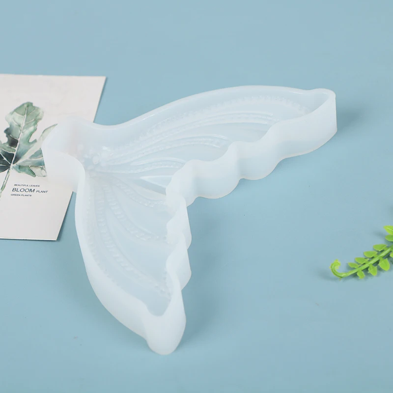 Рисунок 3 - Силиконовая форма для мастики «хвост