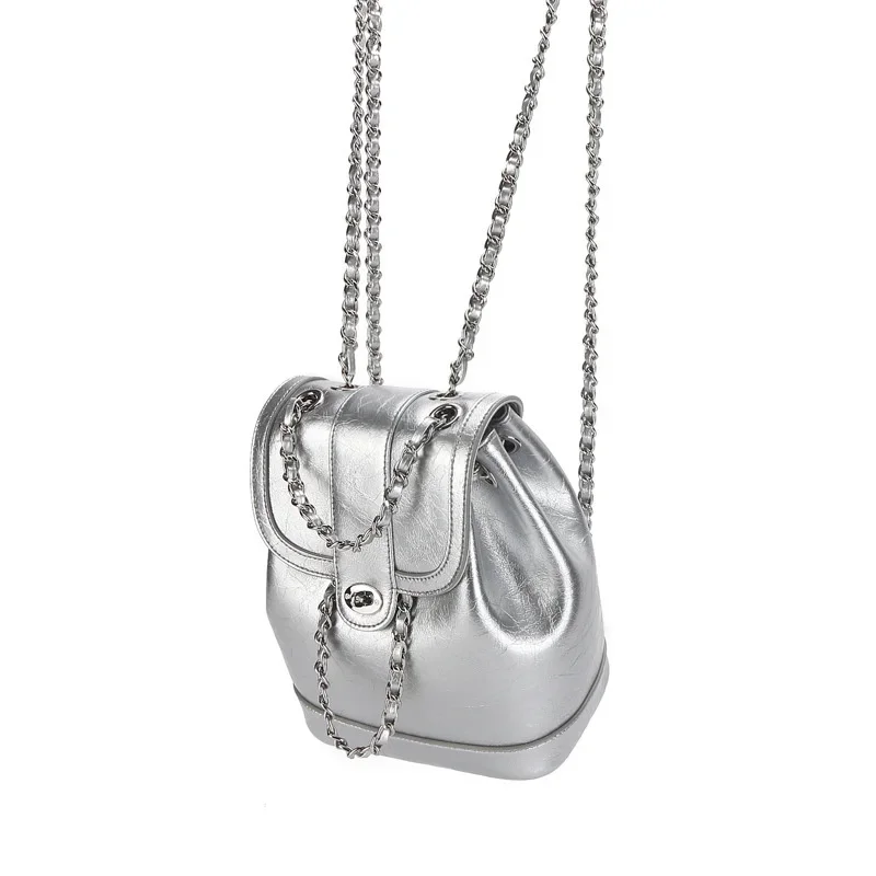 

2023 retro bag real cowhide high-end sense chain clause genuine leather small fragrance backpack