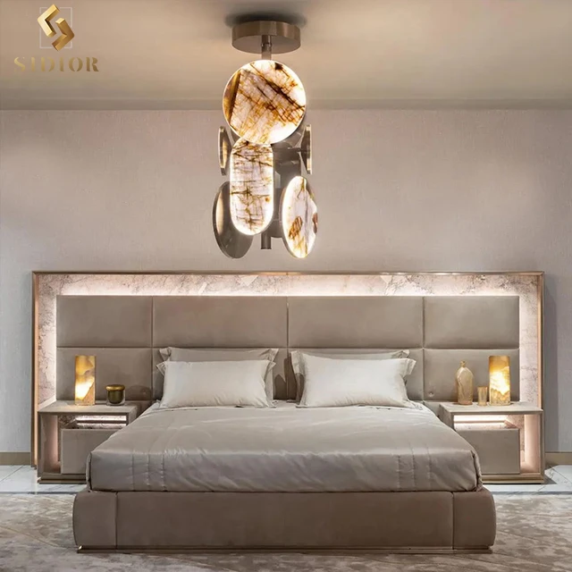 2023 Wholesale Italian Luxury Bedroom Furniture Set Fancy Led