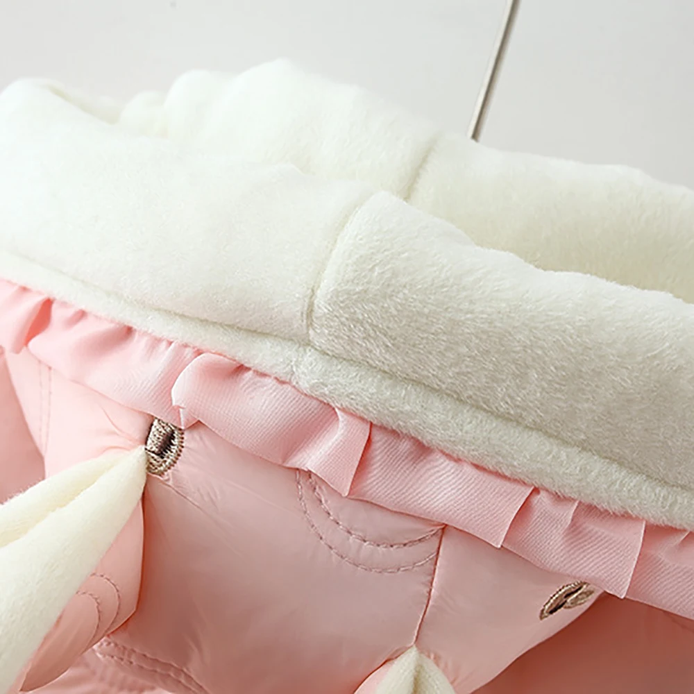 The New Winter Girls' Coat with Hat Flower Edge This Rabbit Print Warm and Fleece Warm Long Sleeve Coat + Diagonal Bunny Bag