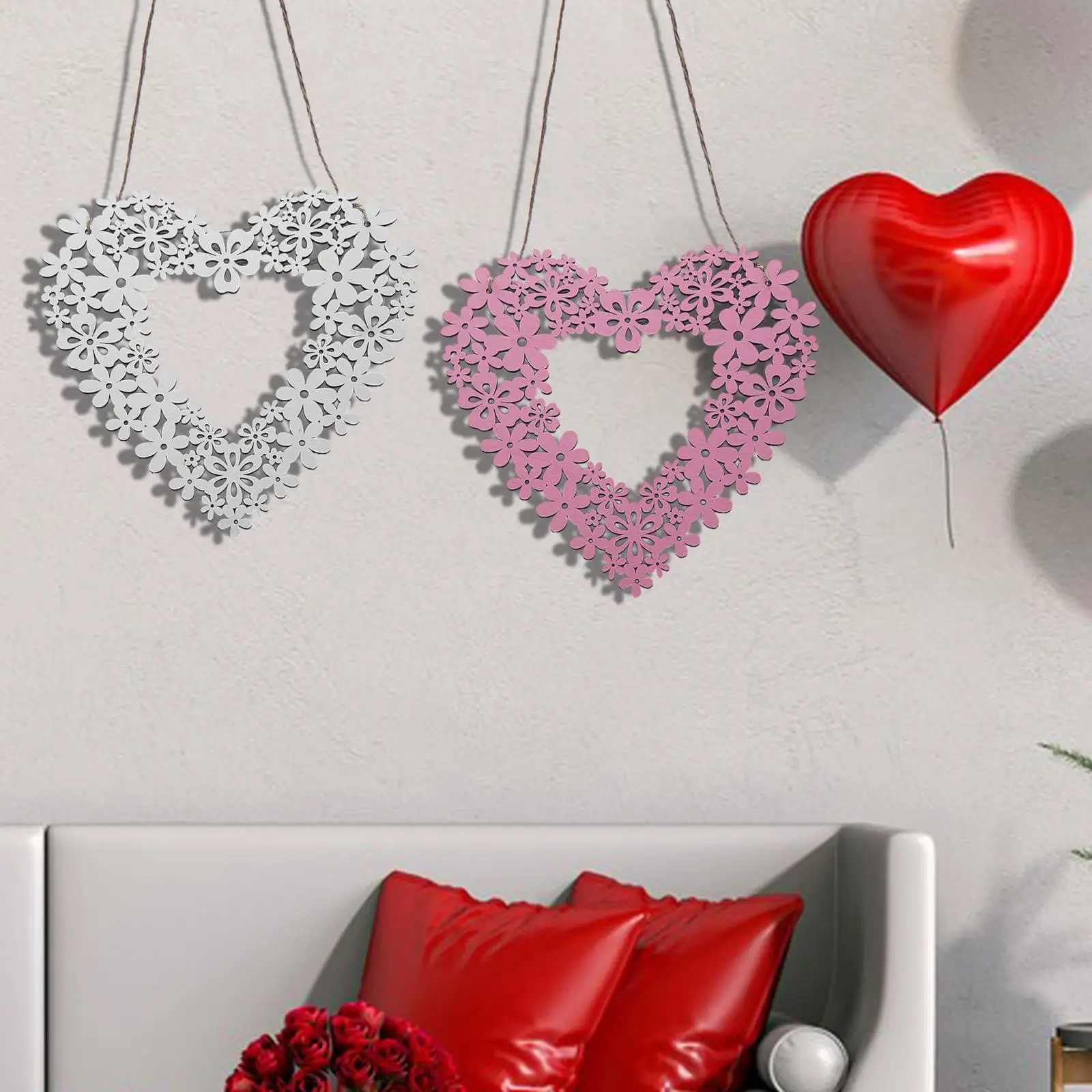 Valentine`s Day Wreath Heart Shaped Wall Sign Wooden Valentine`s Day Decorations for Outdoor Walls Birthday Party Door Window