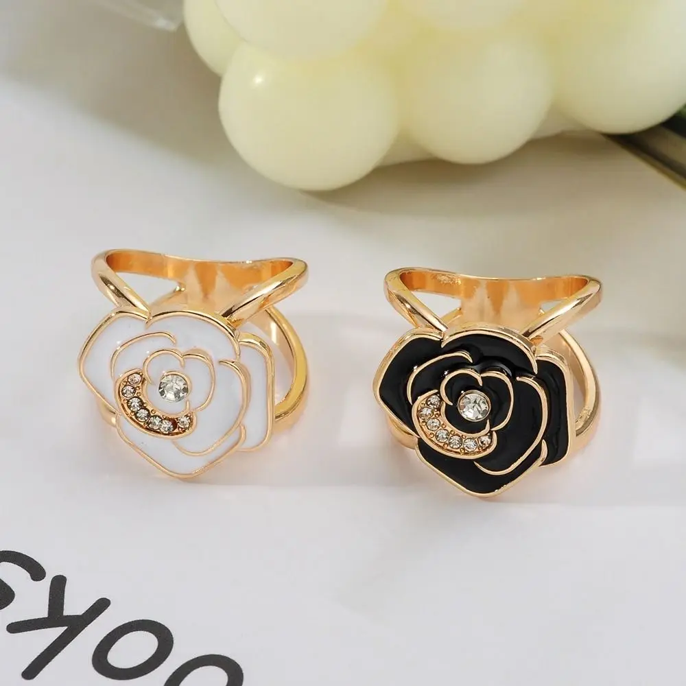 Crystal Scarf Buckle New DIY Knotting Artifact Shawl Ring Clip Alloy Multifunctional Brooches Jewelry Accessories 2