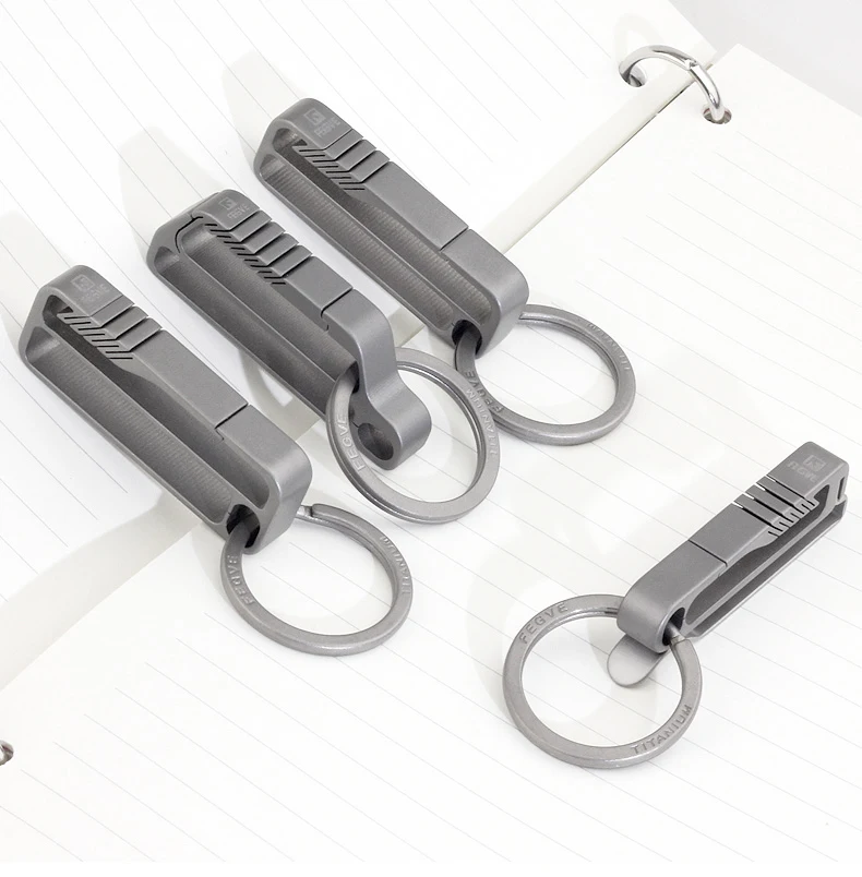 Luxury Titanium Men Belt Car Key Chain Upscale Ultra Lightweight EDC Waist Hanging Key Ring Holder Keychain Buckle Best Gift