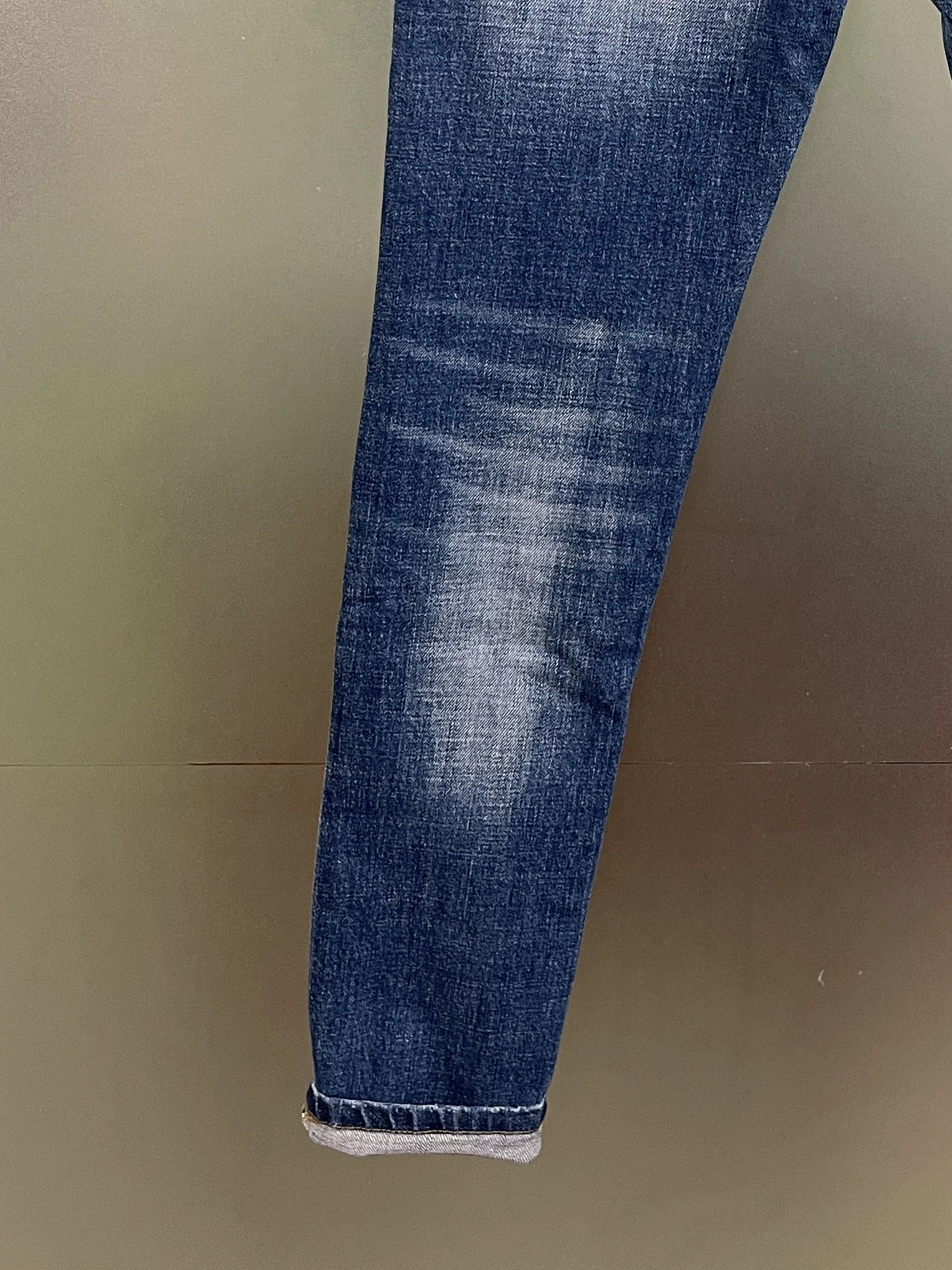 Spring/Summer 2024 New D2 Jeans Trendy Men Washing Print Roll Pant Feet Paint Slim Small Feet Dark Blue Jeans Men