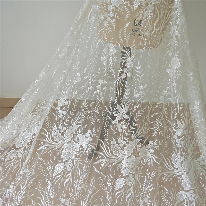 

Wedding Dress Fabric Milky White Sequins Seaweed Flower Embroidery Mesh Beading Lace Fabric