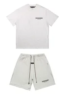 Nouvelle Collection 25SS – Ensemble T-shirt et Short Classique à Double Ligne Imprimée – Mode Streetwear Homme Femme 2