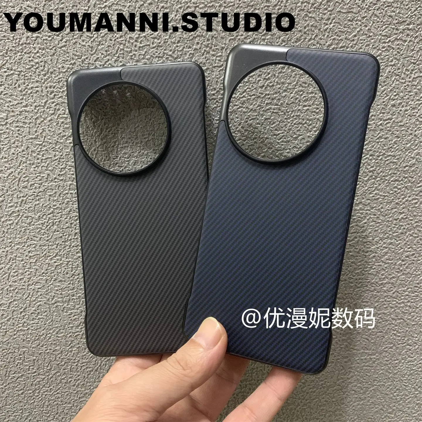 Shockproof Carbon Fibre Hard Shell Case with Wireless Charging