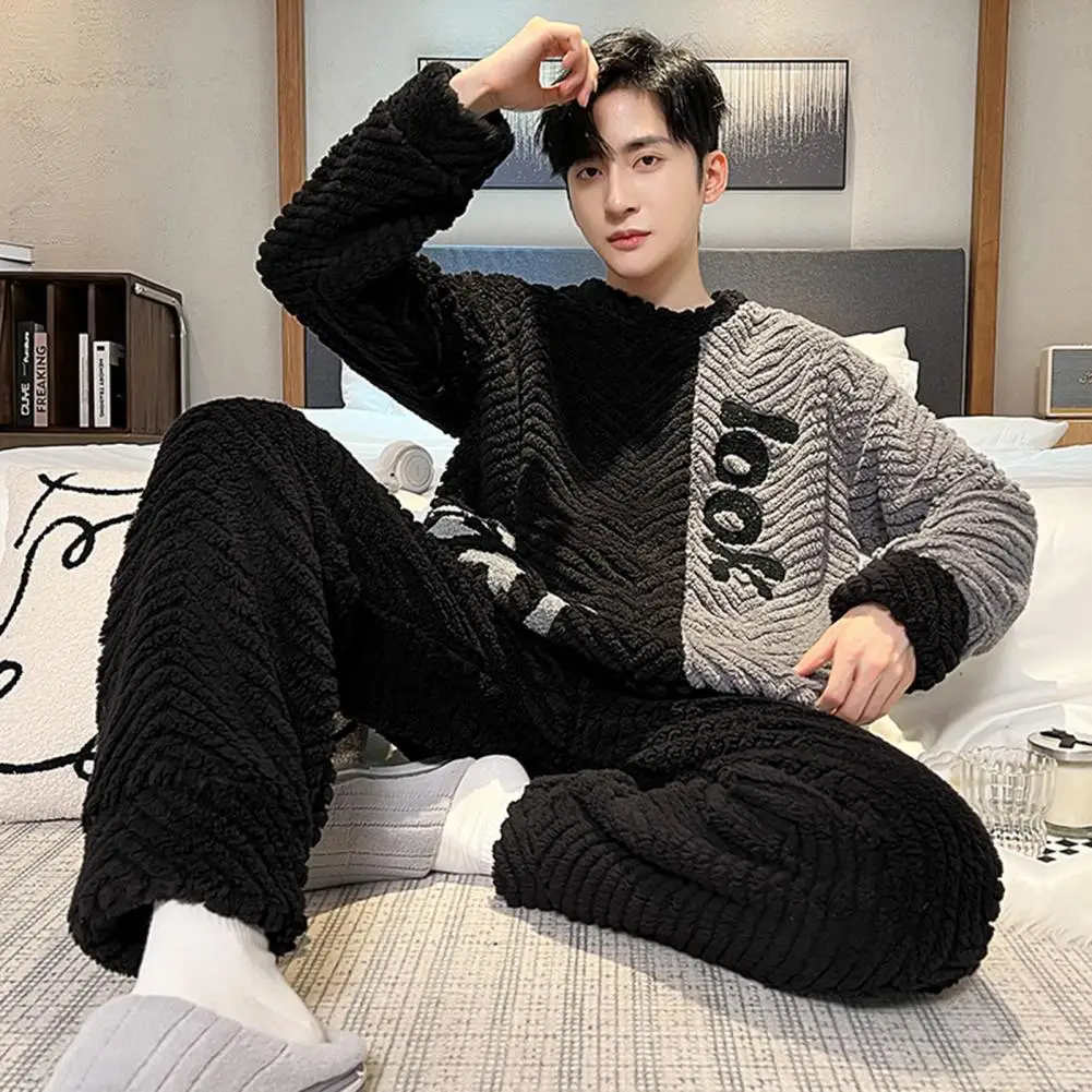 

Pajama Set with Contrasting Letters Men's Winter Pajamas Set with Round Neck Long Sleeve Thick Twisted Texture Elastic Waist