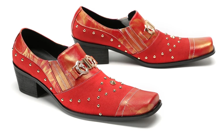 Herrenschuhe aus echtem Rindsleder, quadratische Zehenpartie, dicker Absatz, mit Nieten verziert, individuell gestaltbar, luxuriöses Schuhwerk für festliche Anlässe. – Detail 11