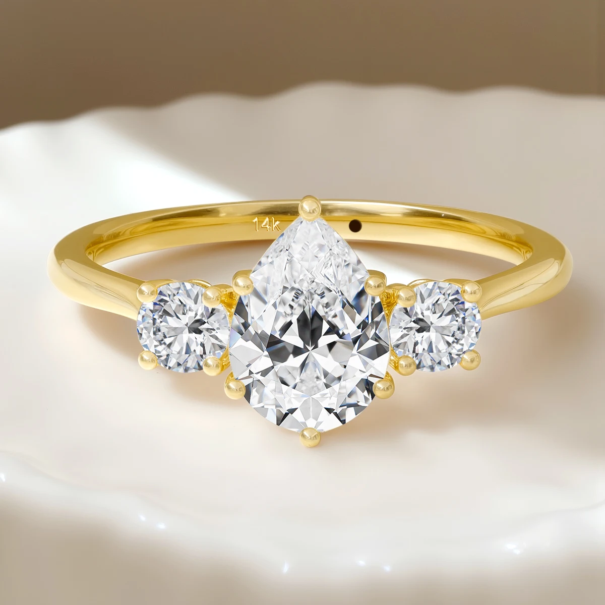 3CT Pear Cut Moissanite Rings for Women 14K Yellow Gold Wedding Band 3pcs D/VVS Stones Luxury Anniversary Custom Gift 3