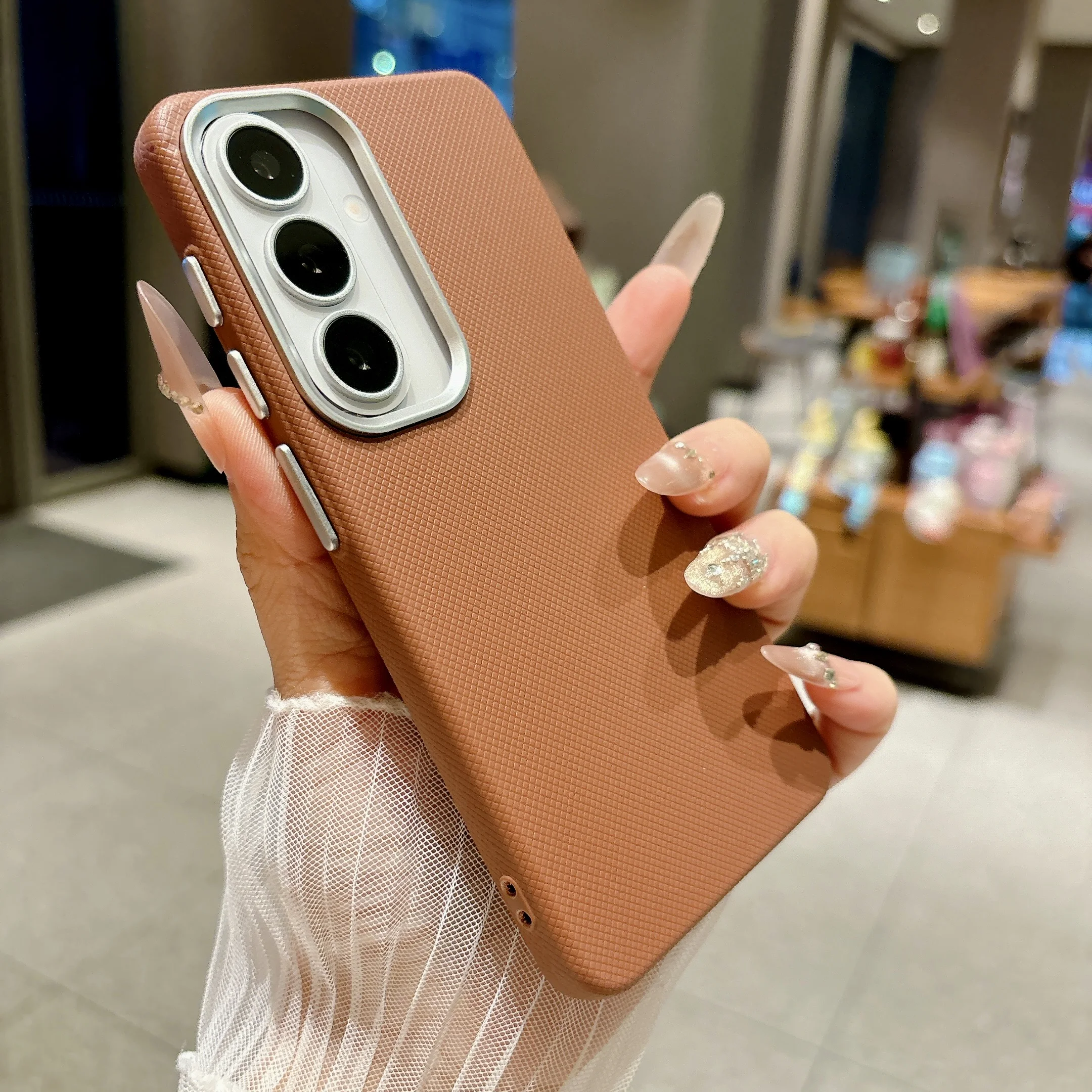 Elegant Textured Leather Phone Case - Simple and Stylish Cover