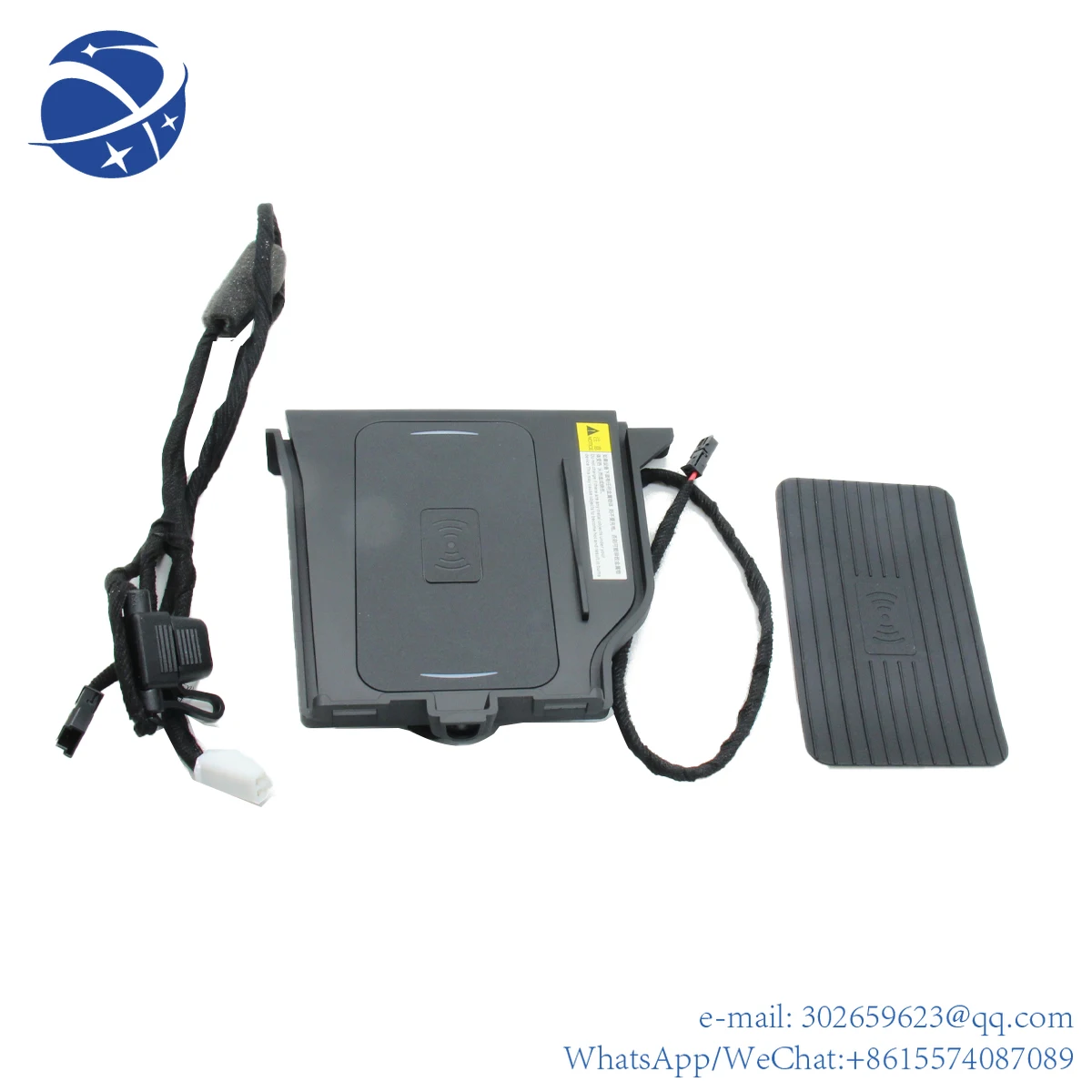 

yyhc Auto spare part fast car charge best price For Toyota Land Cruiser 2016-2020 car wireless charger phone holder