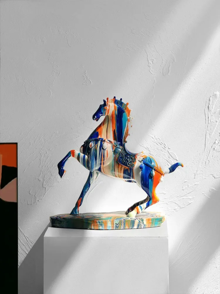 

Modern Art Horse Ornament Creative Crafts Light Luxury Living Room Entrance Home Ornament