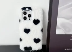 Cute Love Heart Plush Fluffy Phone Case - Moto G35 5G (Olny case White)