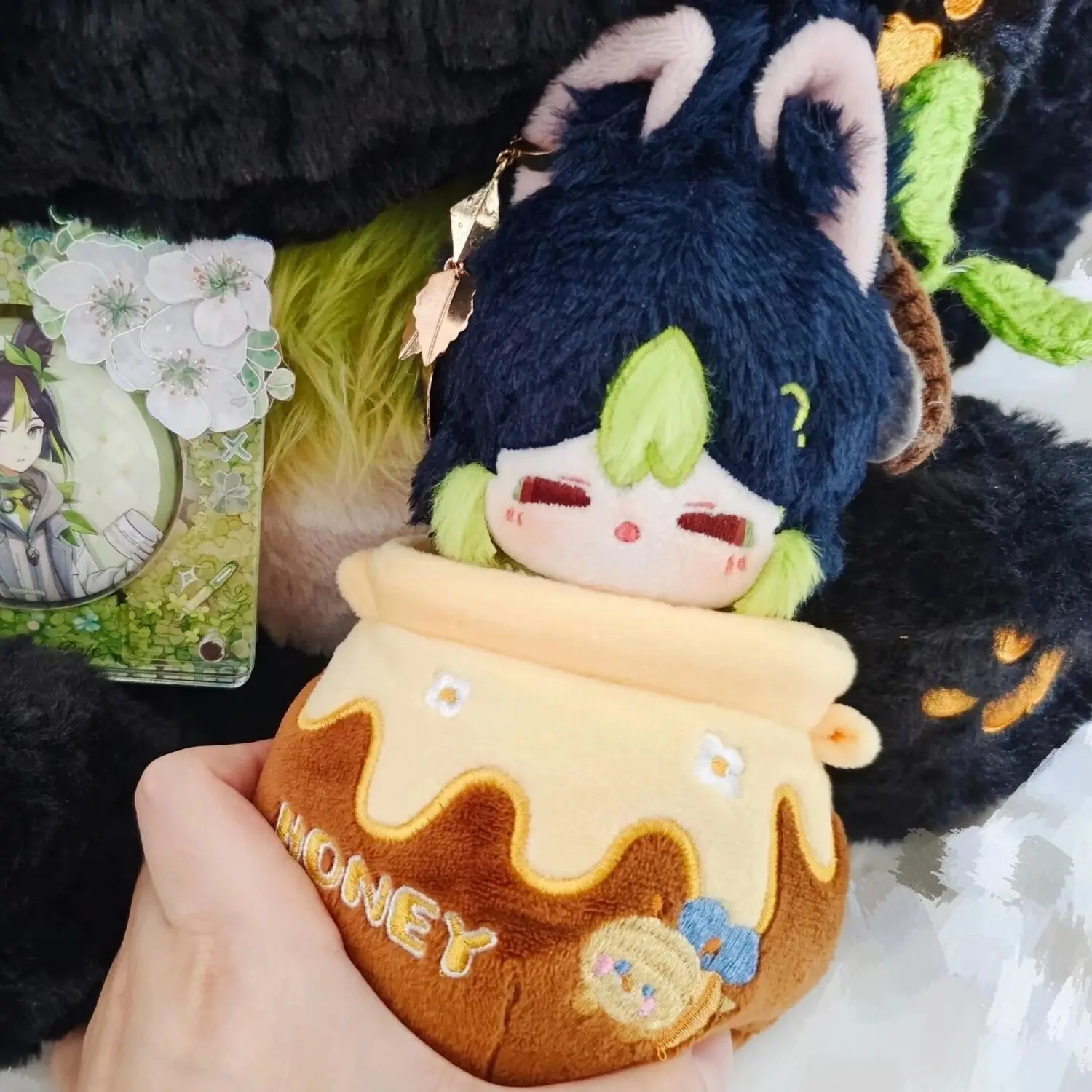 

Мини-брелок Genshin Impact для косплея из игры «тесновари», 10 см, плюшевая кукла в виде морской звезды, подвеска в виде плюшевой сумки, подарки для фанатов аниме