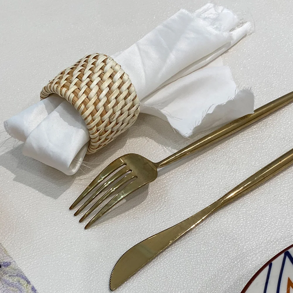 Napkin Ring Handmade Woven Rustic Natural Napkin Holder Wooden Rattan Buckle Restaurant Home Party Table Decoration