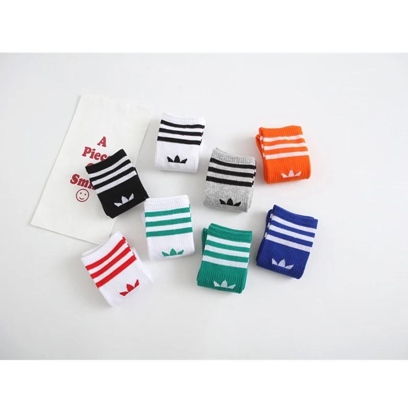 In 2024, it is innovative in men's and women's sports high socks, striped cotton socks, solid colors, and fashion