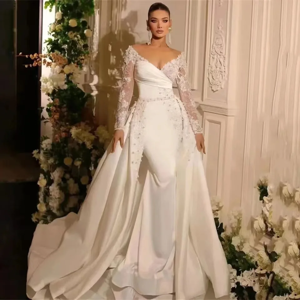 Maßgeschneiderte Applikationen Perlen A-Linie Weicher Satin Brautkleider 2026 Tiefer V-Ausschnitt Schleppe Tüll Brautkleider für Sexy Frauen – Detail 3