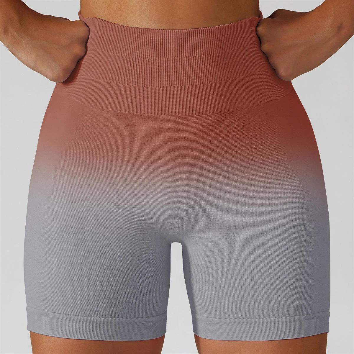 Seamless dip-dyed yoga shorts, women's gradient color sports three-quarter pants