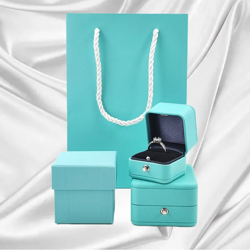 Luxury Romantic Leather Jewelry Gift Pendant Ring Box Necklace Jewellery Packaging Display Storage Case for Wedding Propose