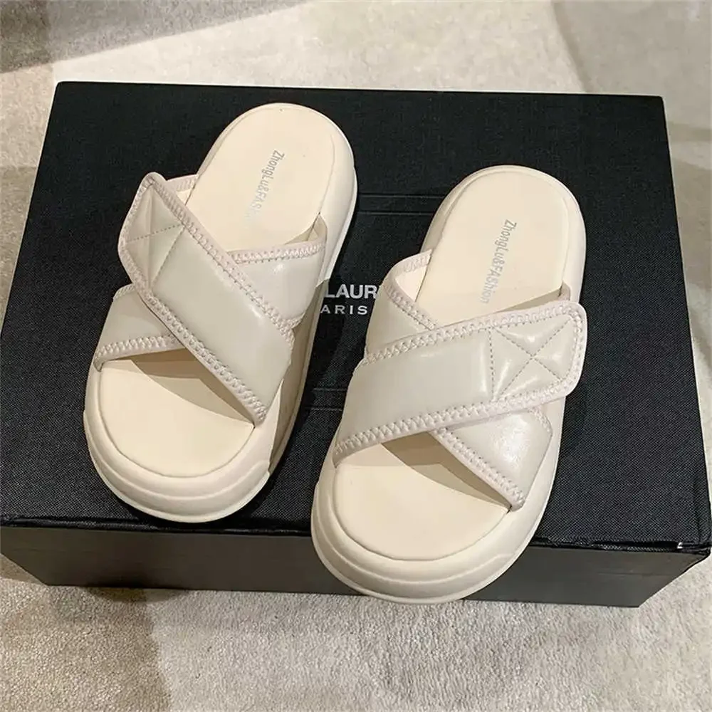 Antiscivolo Aumentare L'Altezza Sandali Con Tacco Basso Da Donna Pantofole Infradito Hawaiano Scarpe Sneakers 34 Taglia Sport All'Estero