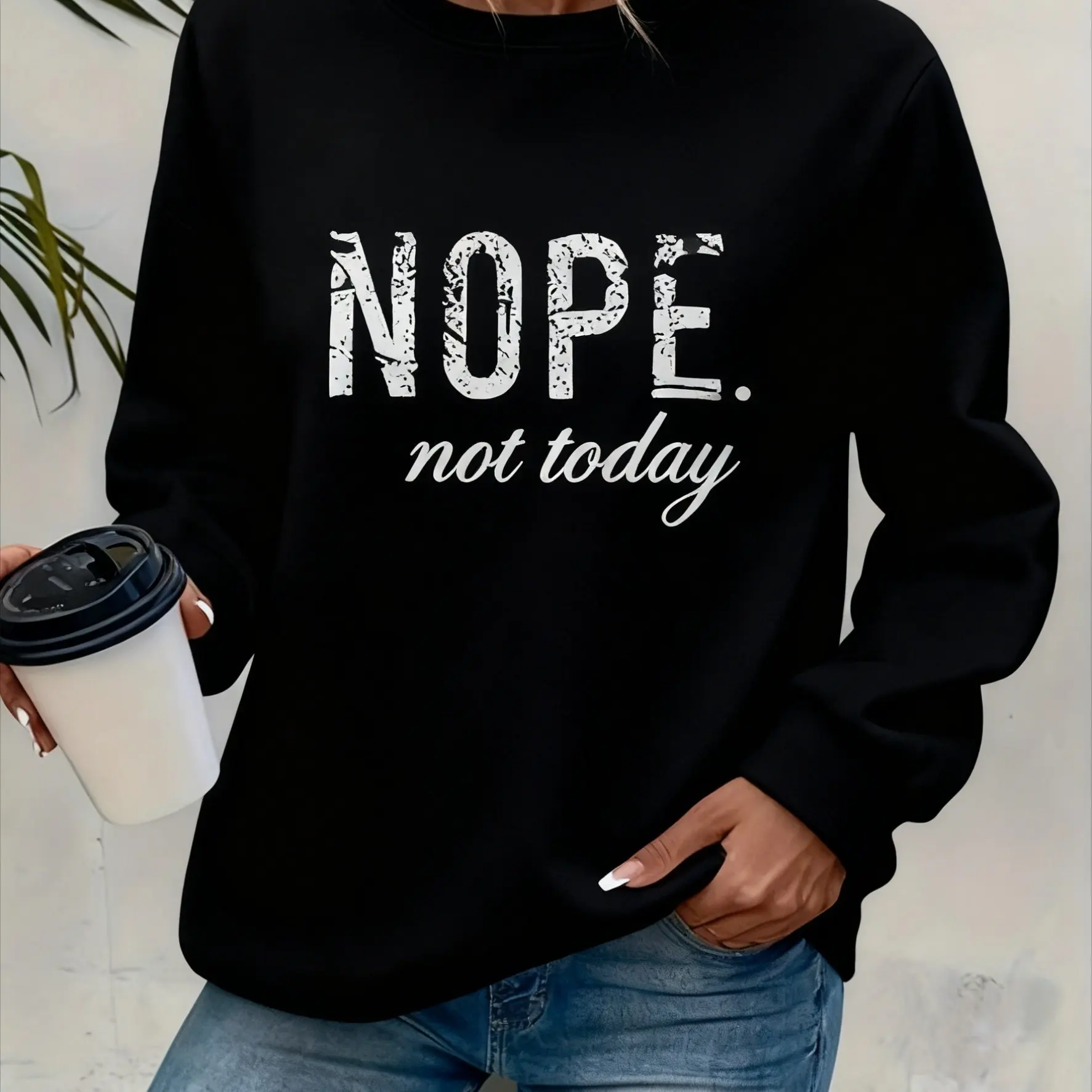 Women's Autumn and Winter Loose Casual Comfortable Tree and Bird Design Printed Velvet Long-Sleeved Round Neck Hoodie Pullover