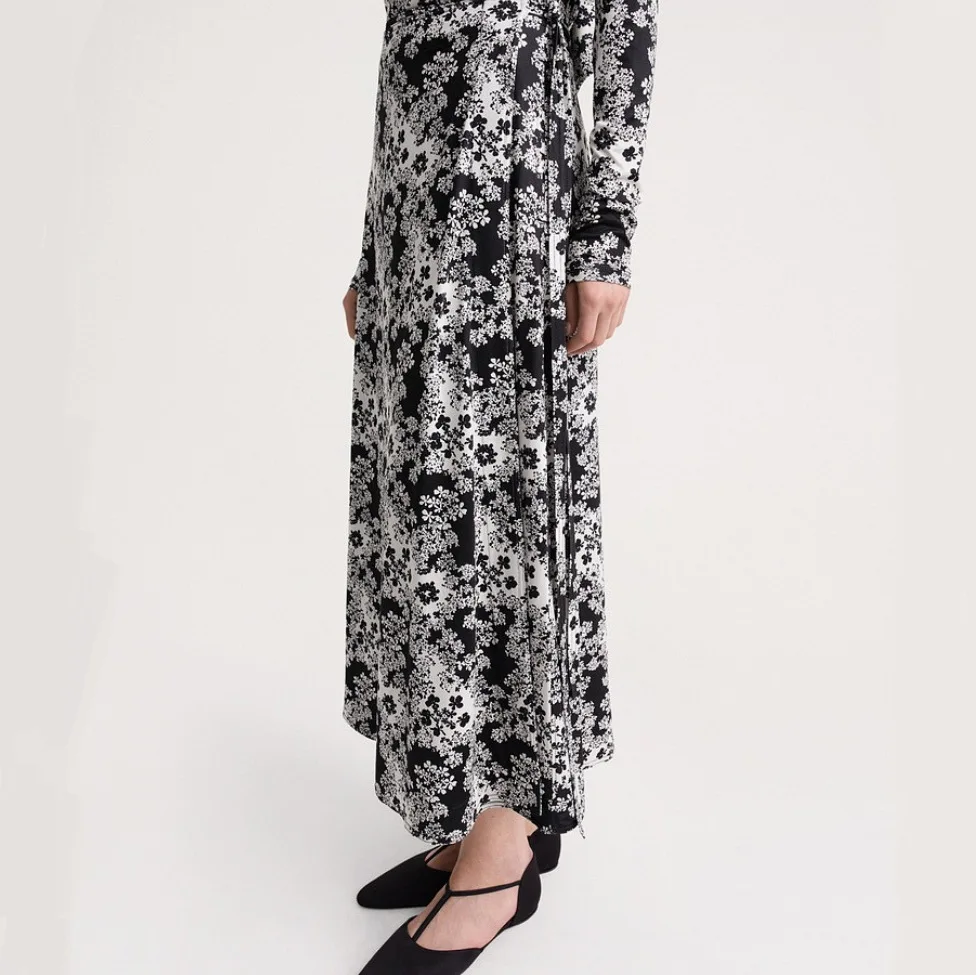 

2023 New Floral Print Wrap Button Tie Midi Skirt for Women Fashion Classic A-Line Long Skirts Spring Summer
