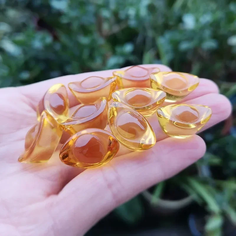 Ornament Crafts Miniature Ornament Gold Ingot Ornament Miniature Figurines Crystal Ornament 50 Pcs 15mm Chinese Style Figurine Mini Crystal Gold Ingots Paperweight Feng Shui Crafts