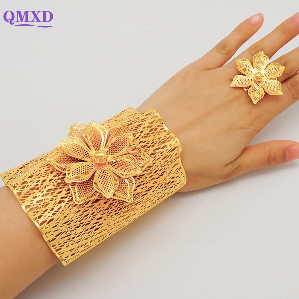 

Fine Dubai Gold Color Hollow Out Flower Bracelet Indian Bracelet For Lady African Bangle Ring Ethiopian Jewelry Bridal Gifts