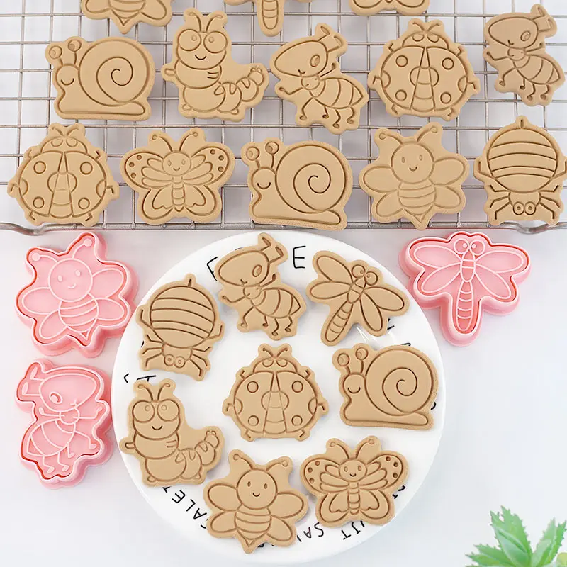 Cookie Cutters 8 Pcs/set Plastic 3D Insect Shape Biscuit Mold