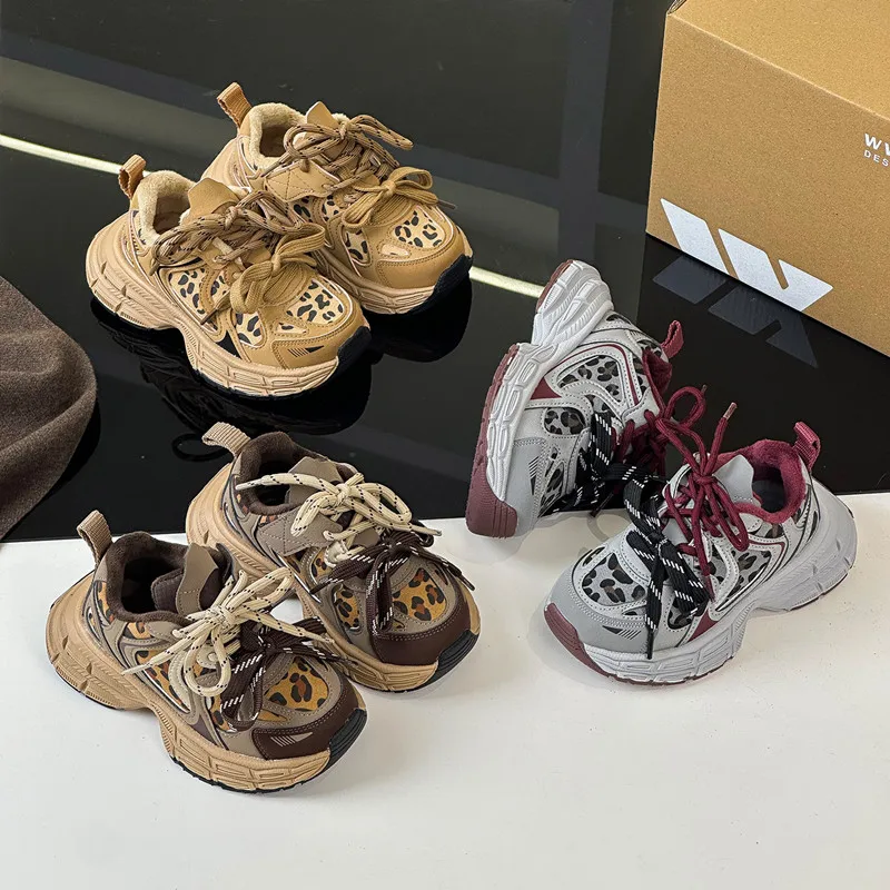 2024 Winter New Children's Leopard Pattern Velvet Cotton Shoes Fashion Trend Boys' Outdoor Warm Girls' Sports Shoes Comfortable 2