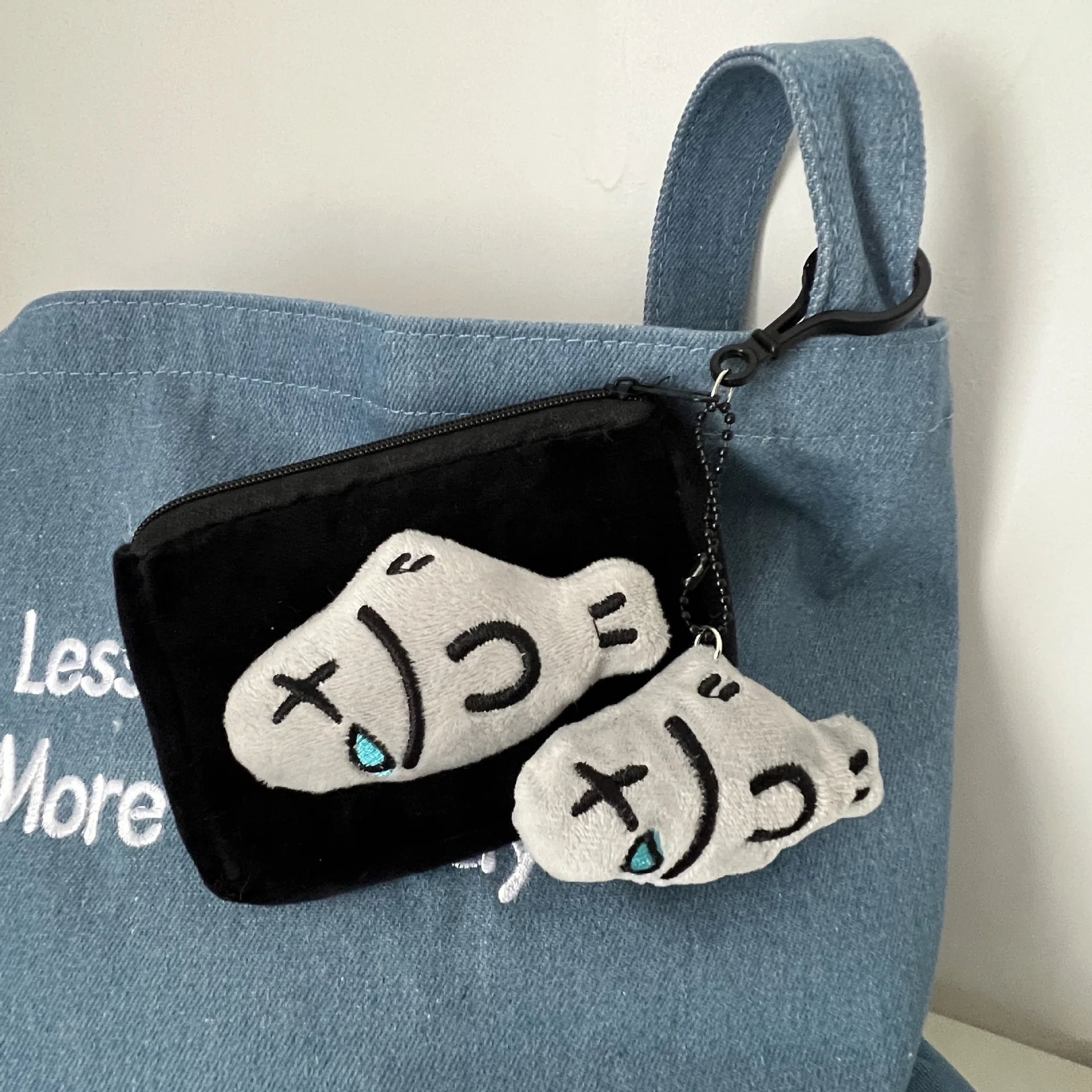 Cartoon Fish Coin Purse Creative Plush Pendant Keychain Mini Zipper Storage Bag Wallet Cute Fashion Earphone Pouch Ornament Gift