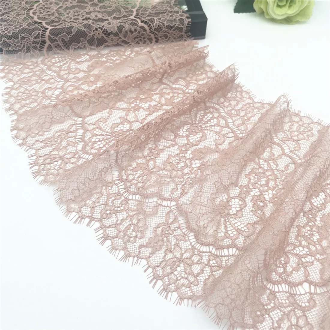 3y/lot Width 9 inch 23cm Skin Eyelash Lace Trim Non-Elastic Lingerie Sewing Craft DIY Apparel Fabric Lace Garment Material 4