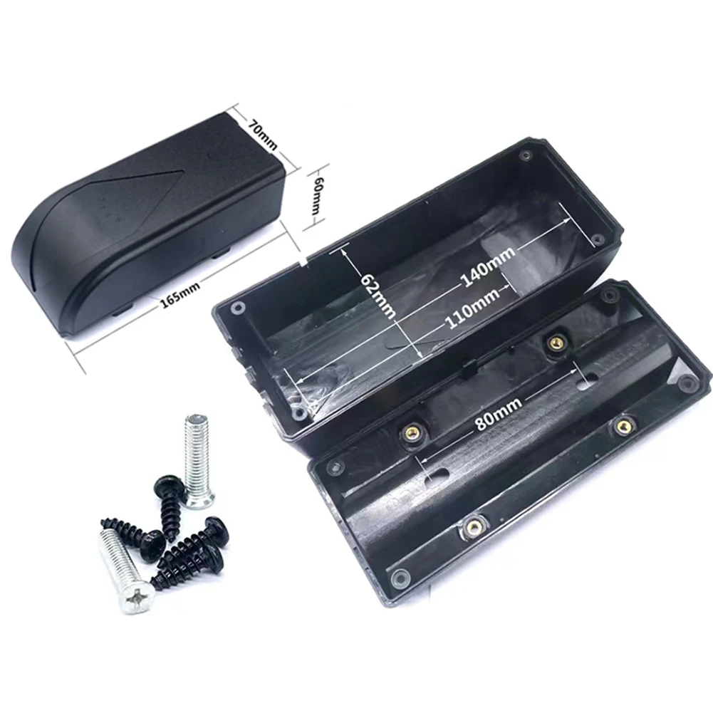 

Controller Box Bike Controller Box 180g/200g/250 ABS Black L：200x100x80mm M：200x80x70mm S：165x70x60mm Brand New