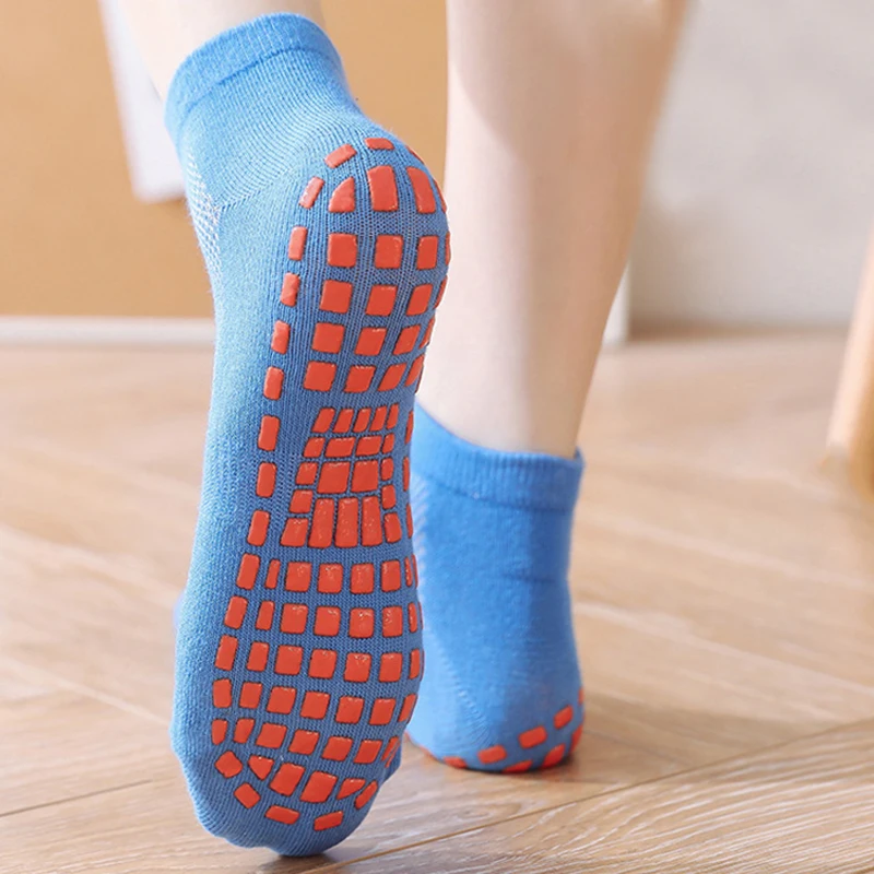3 Pairs Women's Glue Dot Floor Socks Indoor Non Slip High Quality Safe Breathable Popular Pregnant Elastic Maternity Socks 2