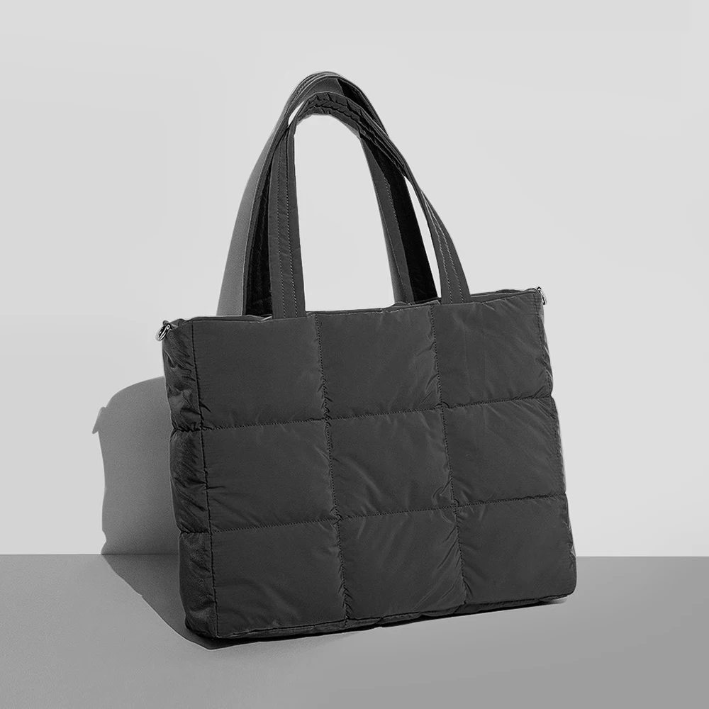 

Overlarge Cotton Padded Tote Quilted Women Designer Handbags Winter Soft Plaid Shoulder Bag Down Space Crossbody Bags for Women