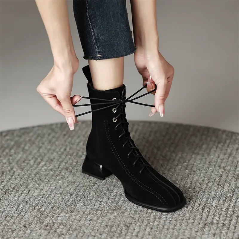 Short Boots Women's 2023 Autumn/Winter Frosted Square Headed Martin Boot with Cross Heel Strap for Slim Naked Boots Women's Boot