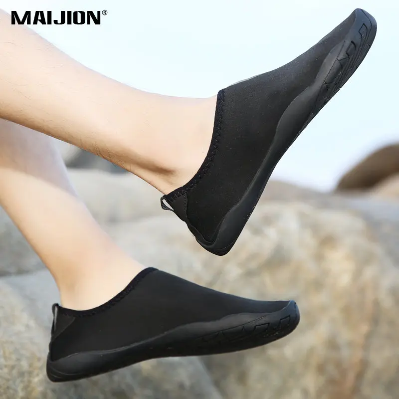 Non Slip Beach Upstream Wading Shoe Lightweight Comfortable Barefoot Surf Swimming Shoe Men Women Breathable Quick-Dry Aqua
